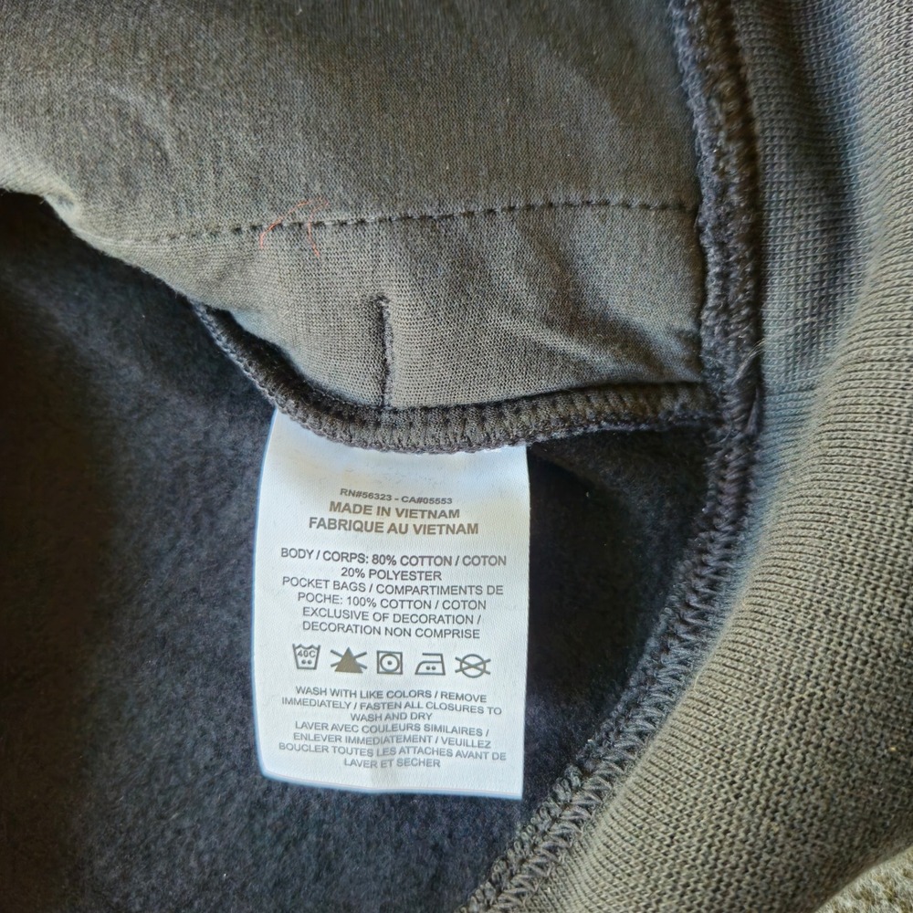 Nike Quarter Zip Pullover L Black Apothic Wine Logo Fleece Gorpcore Athleisure - Picture 9 of 10